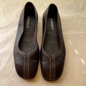 Aerosols brown loafer Gelly Up 7 1/2 Wide leather upper flats!